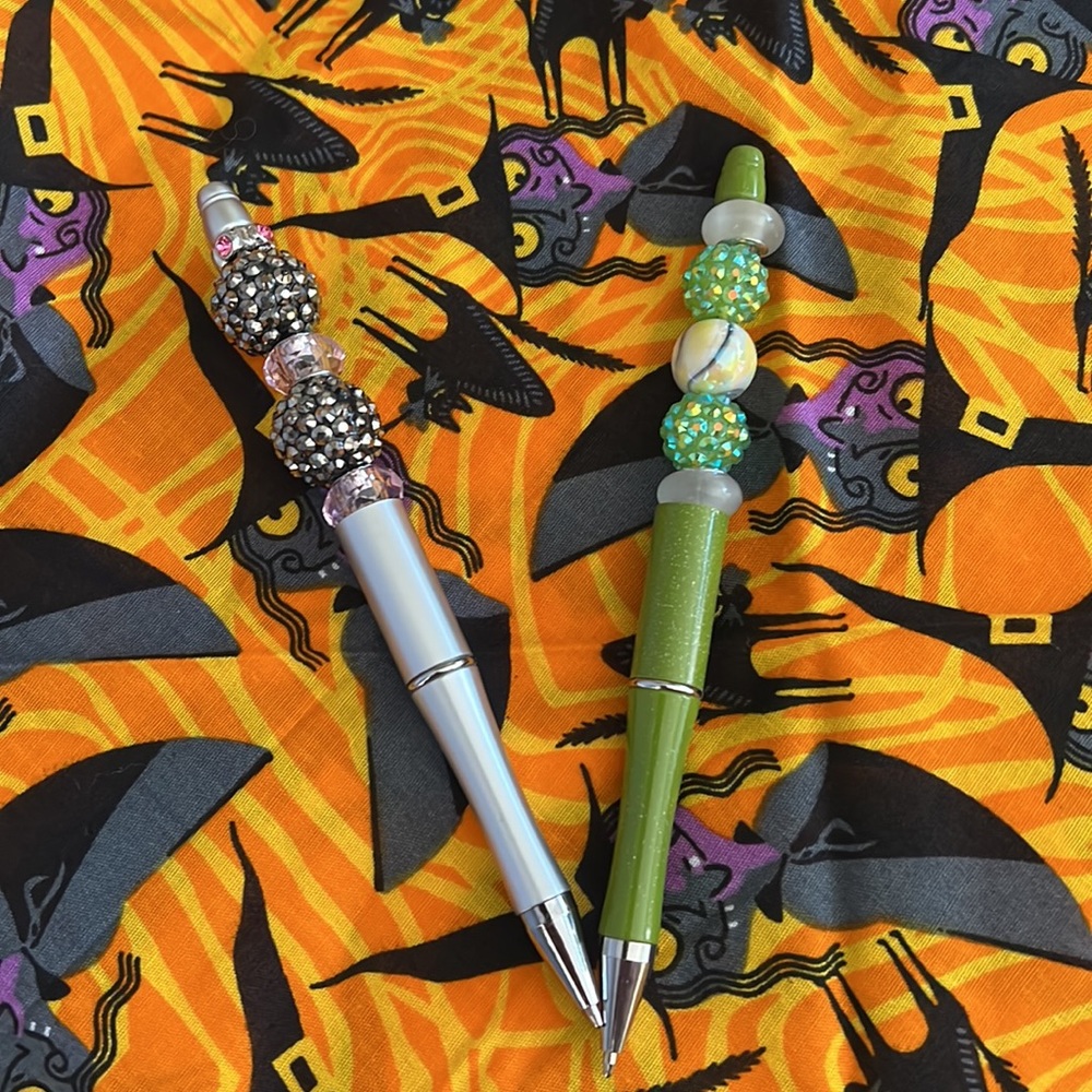 Two handmade bead writing pens 2 / $15 🖊